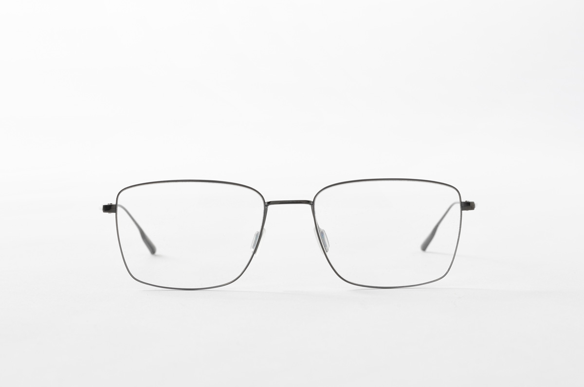 Porsche-Design-21-G-09